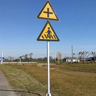 道路上真的需要设置路铭牌吗？四川91午夜福利视频广告告诉你