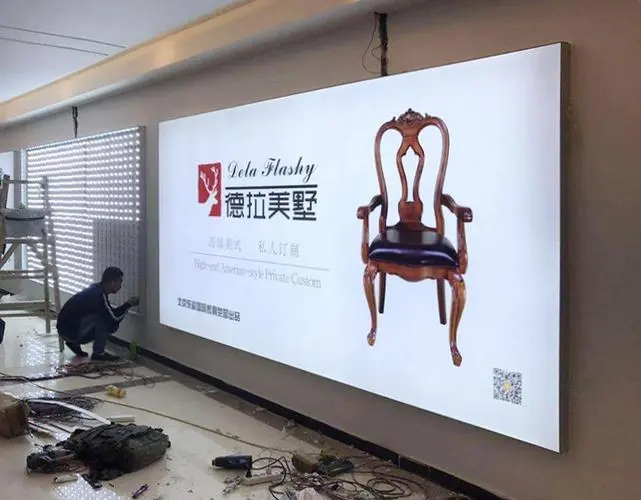 成都广告午夜性爱网址灯箱的安装和维护的技巧？