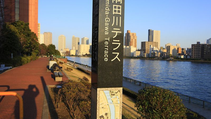 四川广告制作精神堡垒独特的风格魅力。
